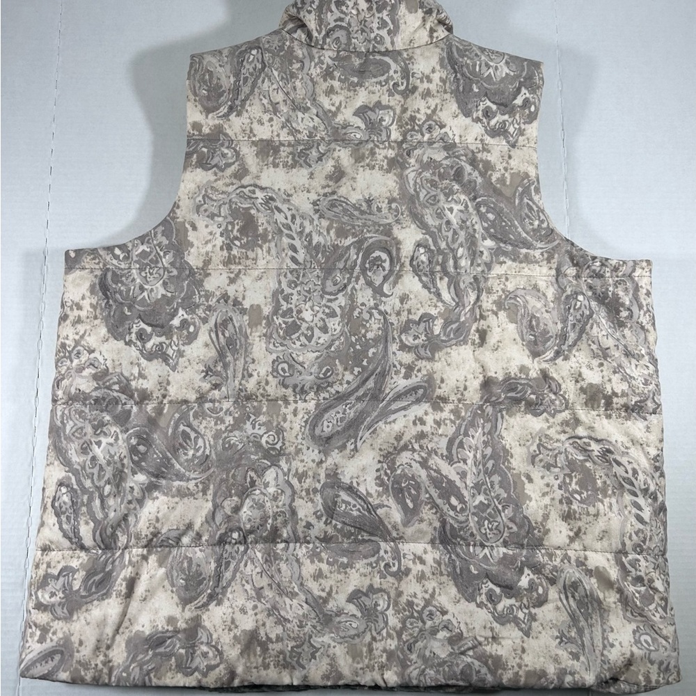 Isaac Mizrahi Live SoHo Paisley Puffer Vest Taupe Cream Outdoor Buttery Soft L - Picture 4 of 6